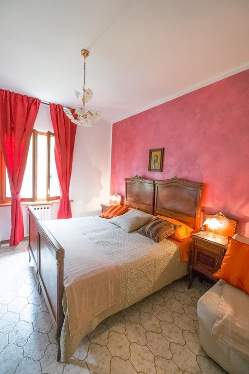 Bed And Breakfast Welcome Sarzana Exterior foto